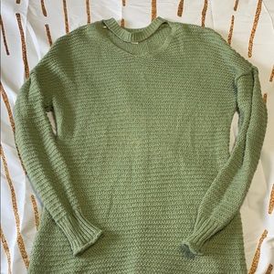 MOSSIMO GREEN OVERSIZED SWEATER